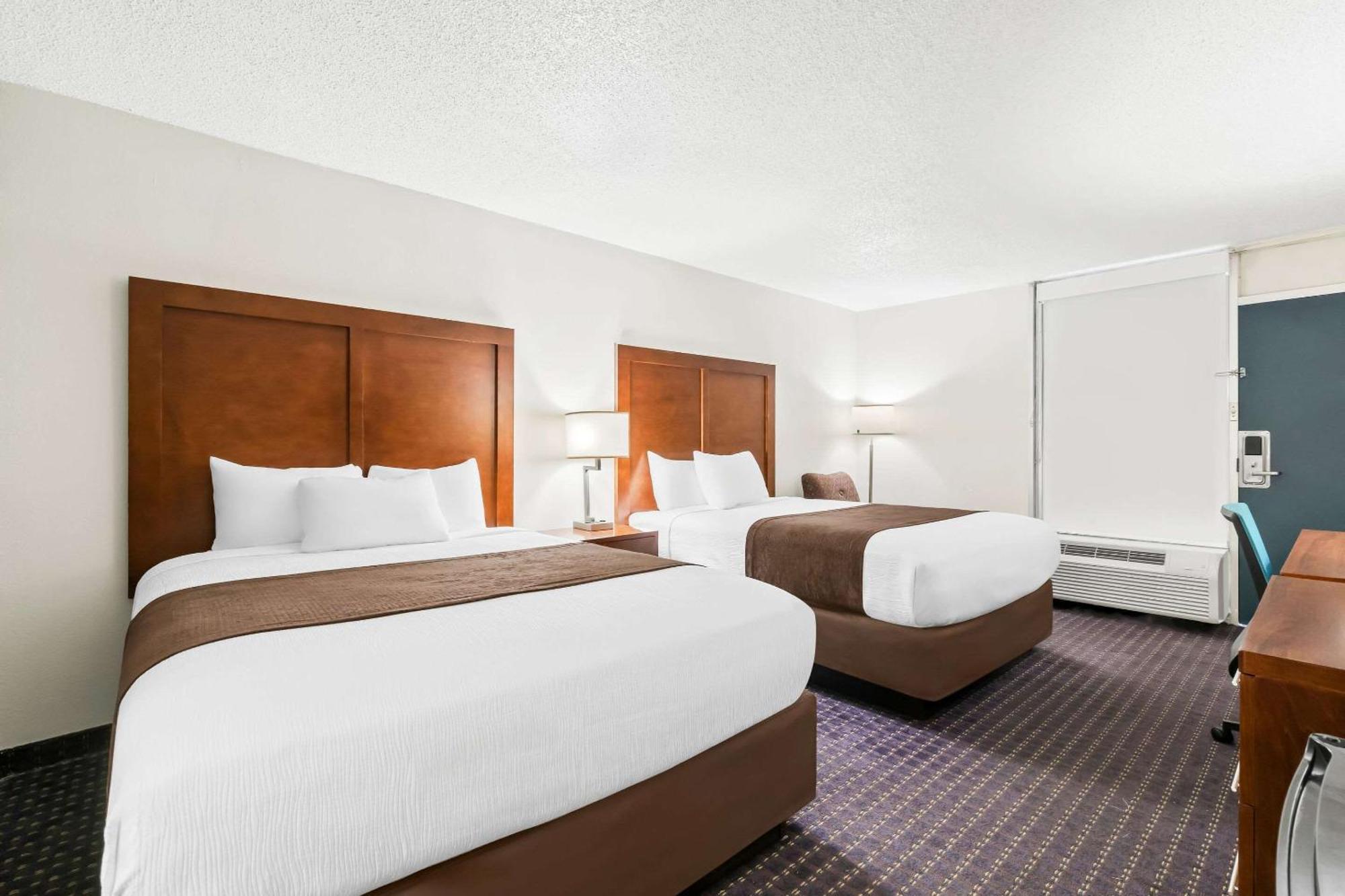 Rodeway Inn Dalton Εξωτερικό φωτογραφία